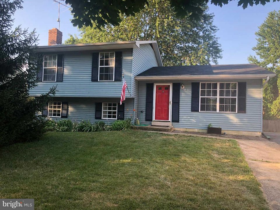 1st image of 505 Majestic Prince Dr