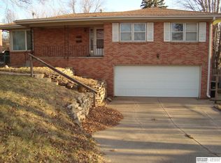 4517 Madison St, Omaha, NE 68117