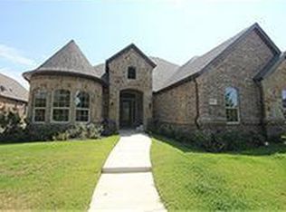 9104 Belaire Dr, North Richland Hills, TX 76182