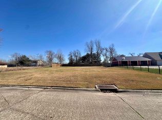 Rose Ln, Sulphur, LA 70663