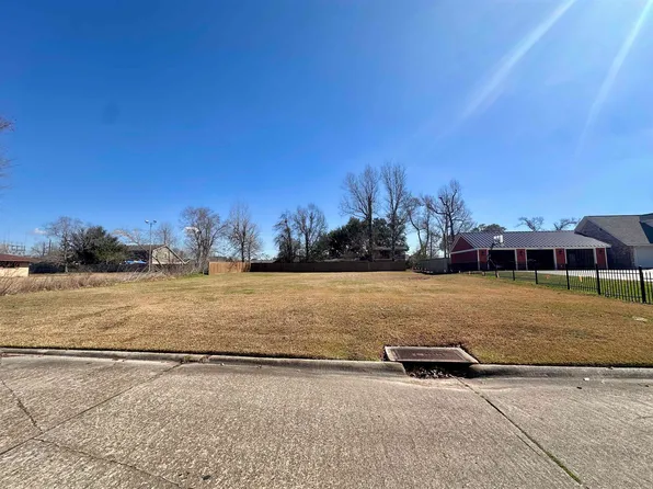Rose Ln, Sulphur, LA 70663