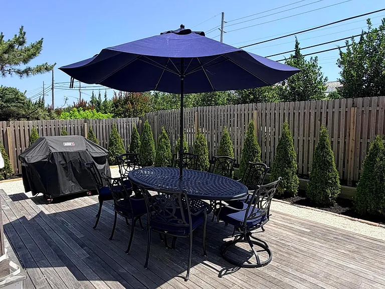 1043 Barnegat Ln — Photo 46