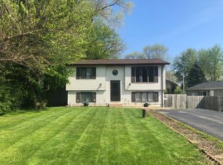 714 W State Route 176, McHenry, IL 60051