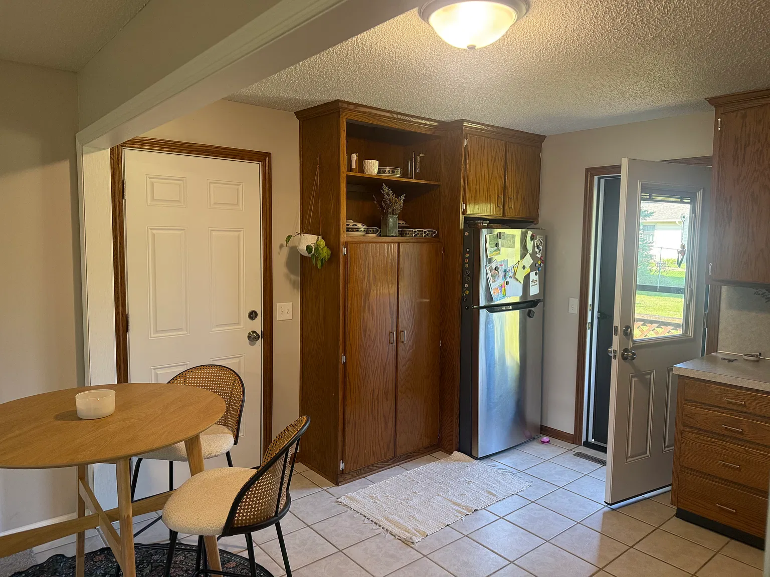 3 bed, 1680 sqft, $1,950 — Photo 4