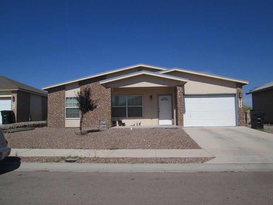 1st image of 605 Manzanilla Pl