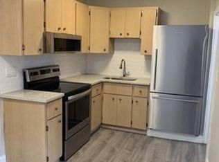 182 Sumner St, Boston, MA 02128