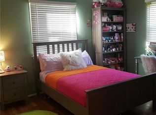 6425 Coppersmith Rd, Sylvania, OH 43560