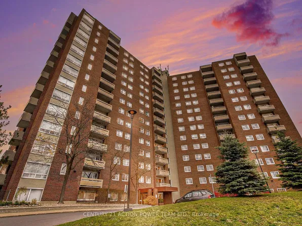 915 Elmsmere Rd #1006, Ottawa, ON K1J 8H8