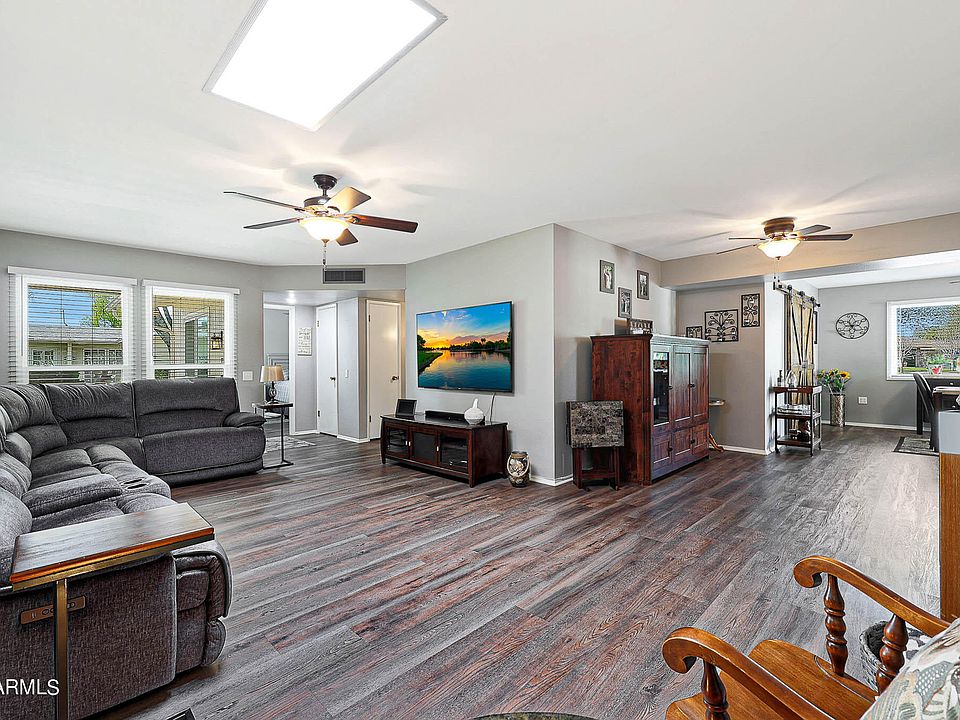 10453 W Highwood Ln, Sun City, AZ 85373 Zillow