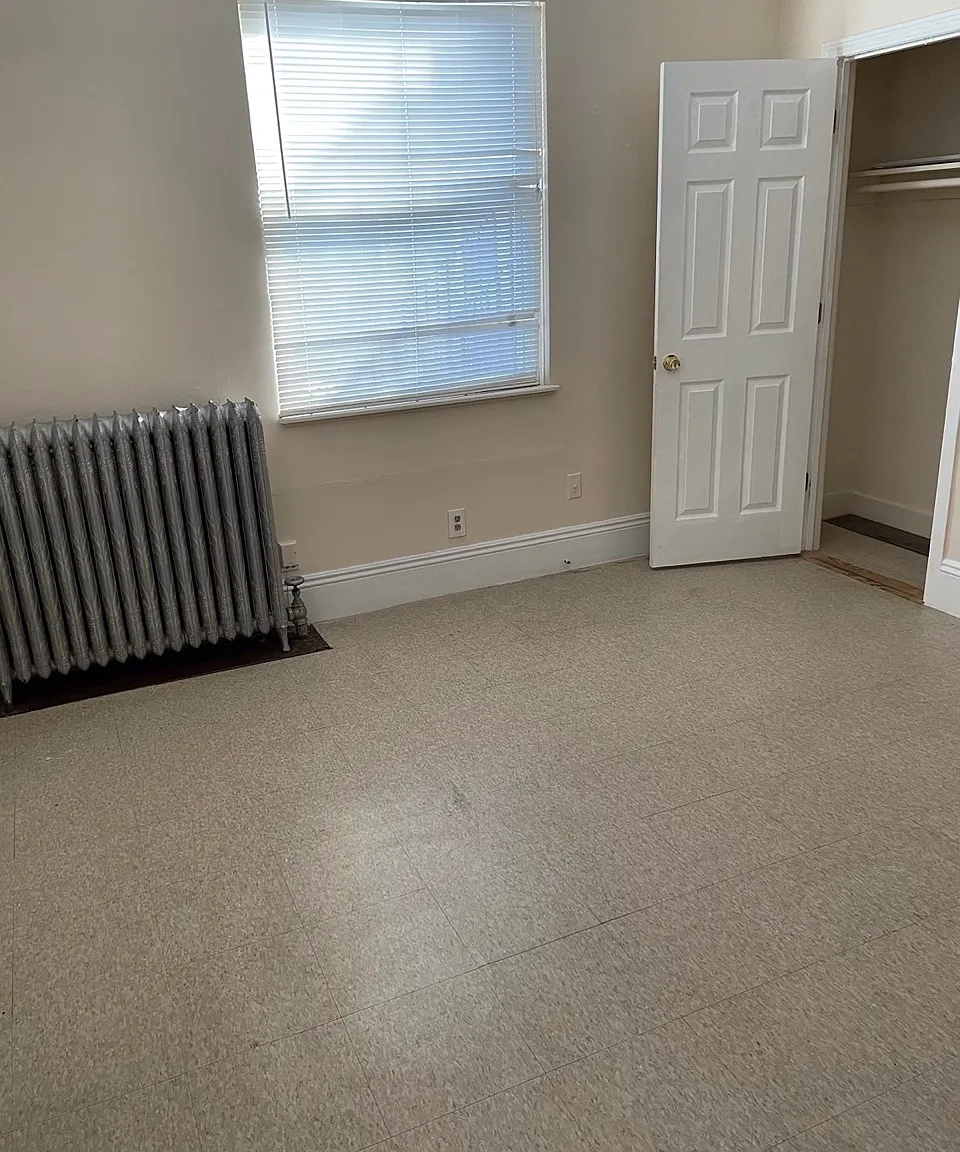 1 bed, 500 sqft, $1,700 — Photo 3