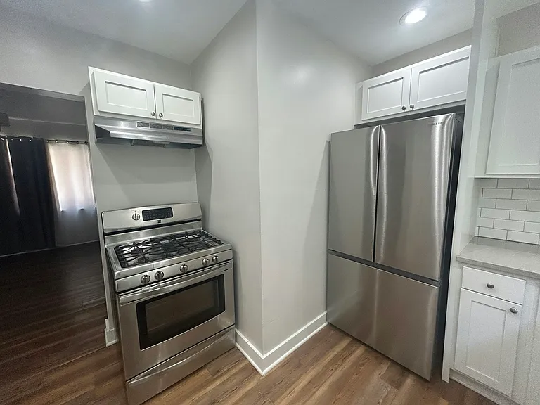 17591 Roselawn St — Photo 3