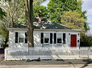 43 Carver St, Pawtucket, RI 02860