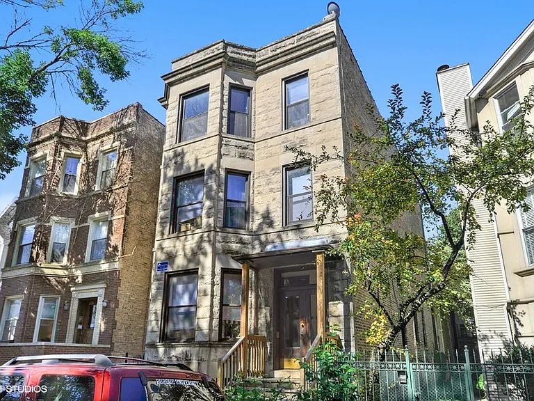 3118 N Clifton Ave — Photo 2