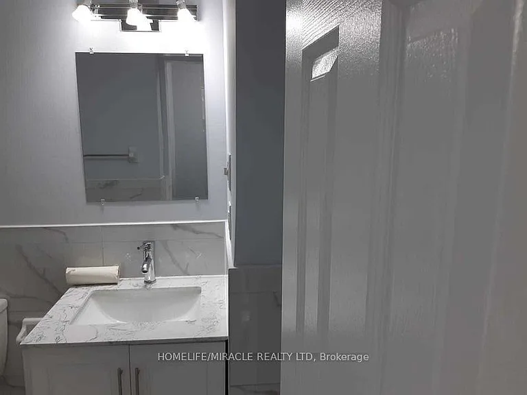 2645 Kipling Ave #108 — Photo 8
