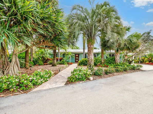 440 Jupiter Ln, Juno Beach, FL 33408