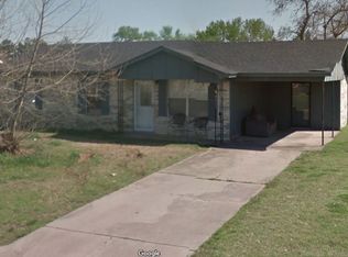 107 Rowe Ave, Pocola, OK 74902
