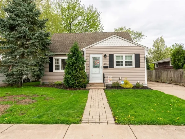 206 Bissell Ave, Depew, NY 14043