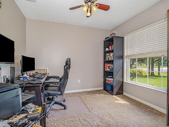 4th image of 2485 Cogan Dr SE