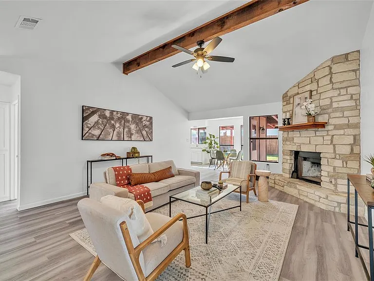 1800 Tamra Ct — Photo 3
