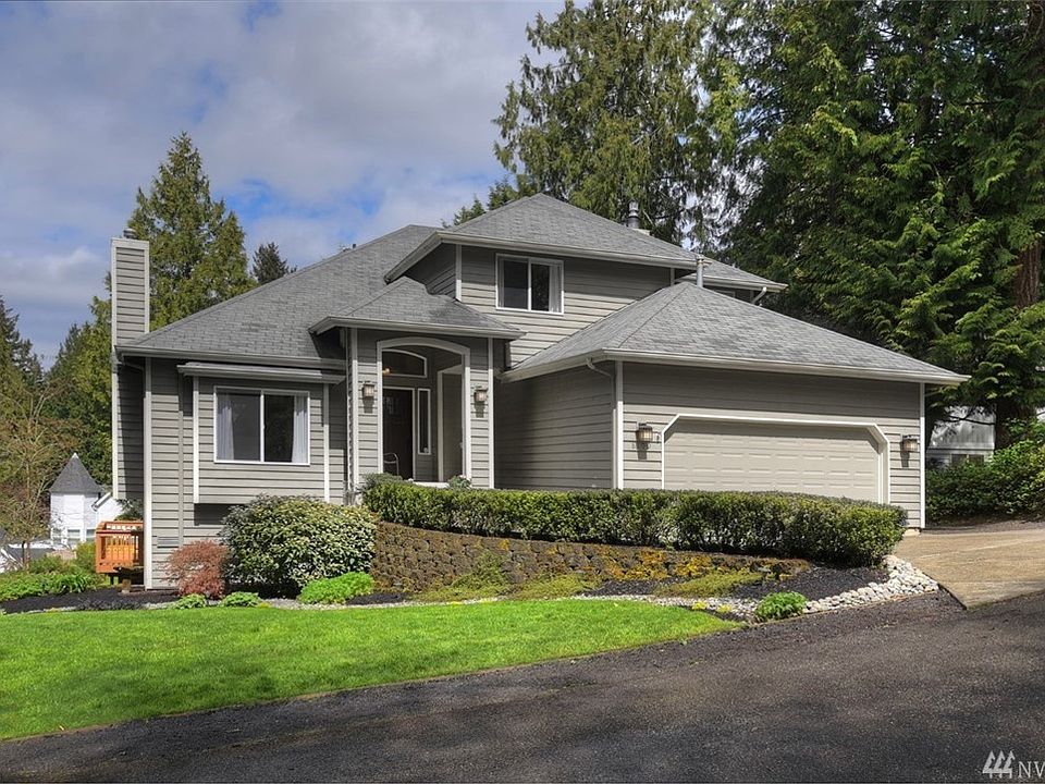 1st image of 8100 Barthrop Pl NE