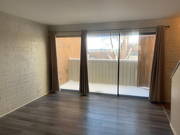 2nd image of 648 Coeur De Royale Dr