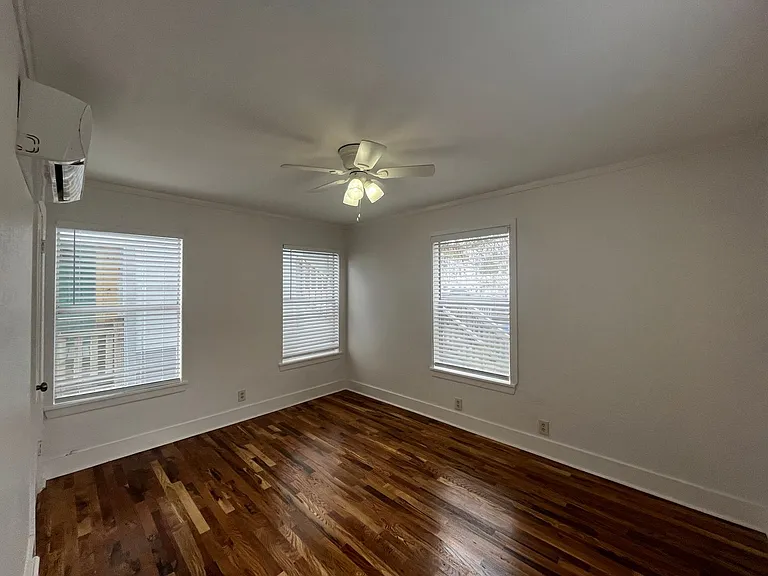 3412 Denver Ave #D — Photo 13