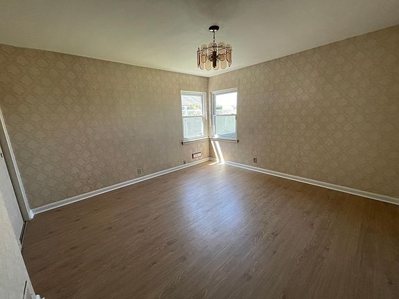 4th image of 1324 146th St Floor 1