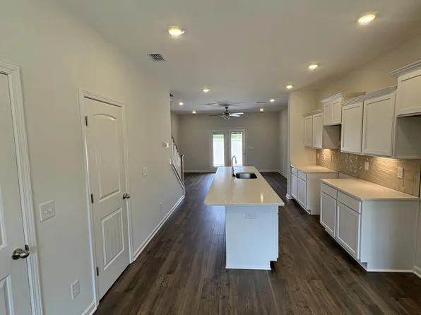 125 Ace Ave, Smyrna, TN 37167