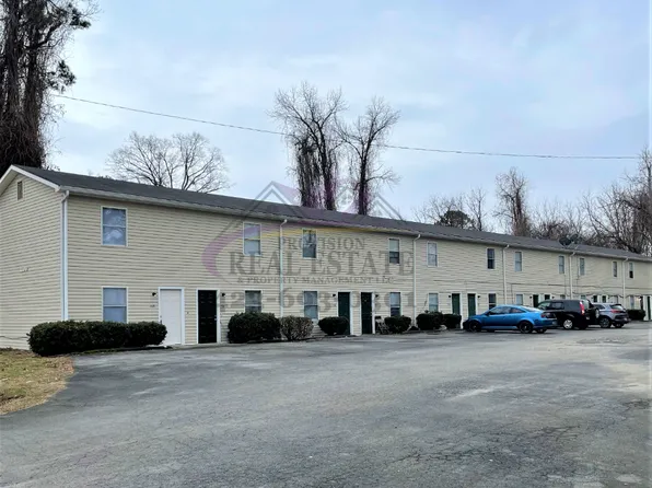 2 bed, 1.5 bath, $925, 1700 37th St NE, Cleveland, TN 37312