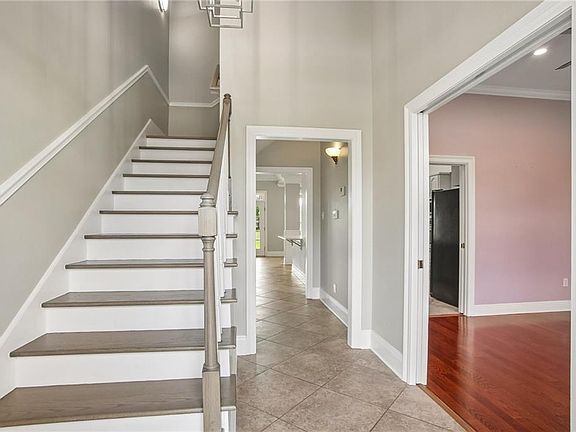 4th image of 3805 Lake Des Allemands Dr