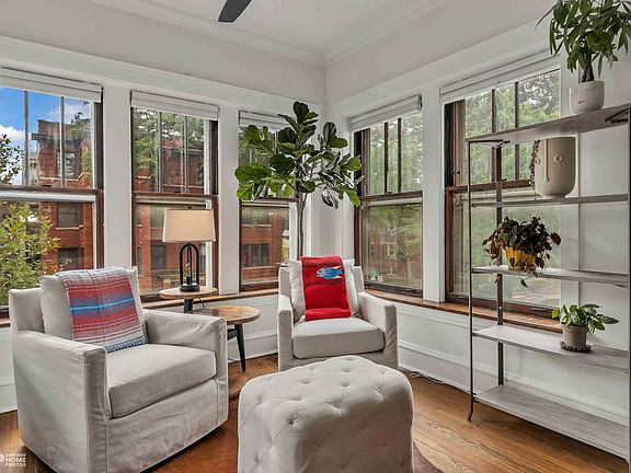 3rd image of 5404 N Glenwood Ave #2S