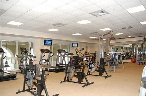 3rd image of 511 SE 5th Ave APT 613