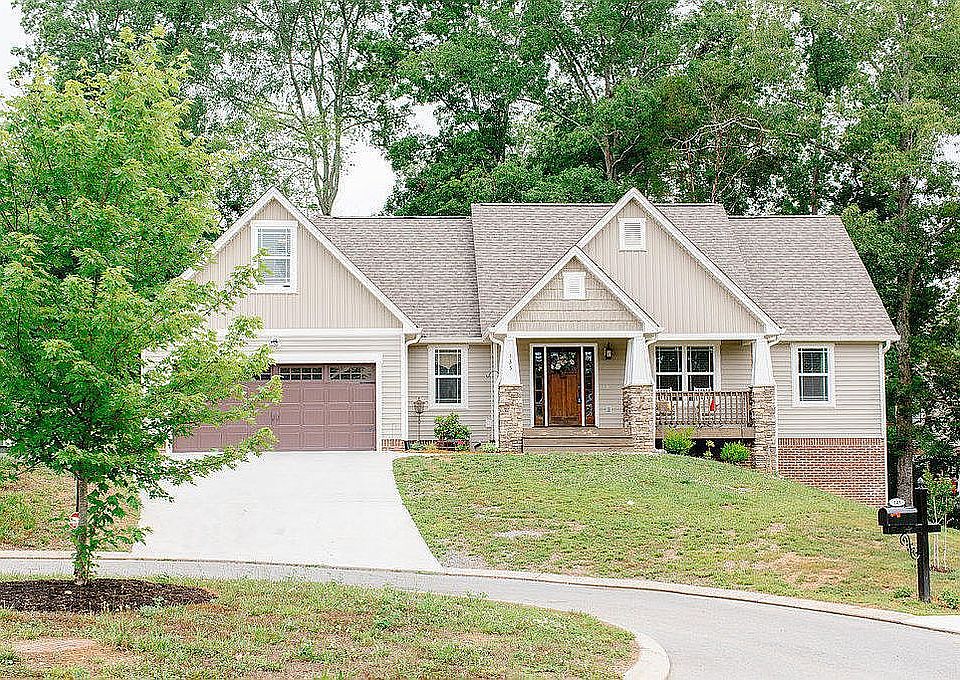 1st image of 135 Silver Springs Trl NW