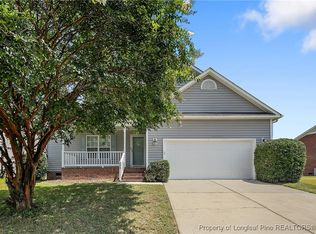 404 Sharpsburg Rd, Fayetteville, NC 28311