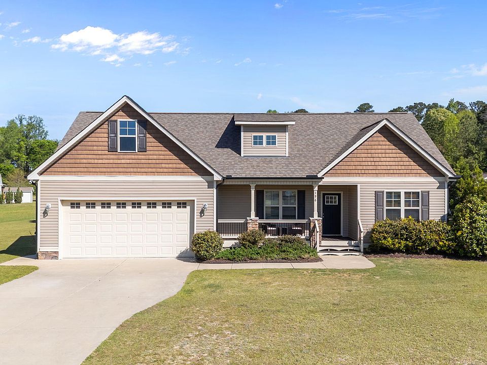 1st image of 196 Watersedge Ln