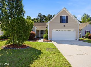8589 Old Forest Dr NE, Leland, NC 28451