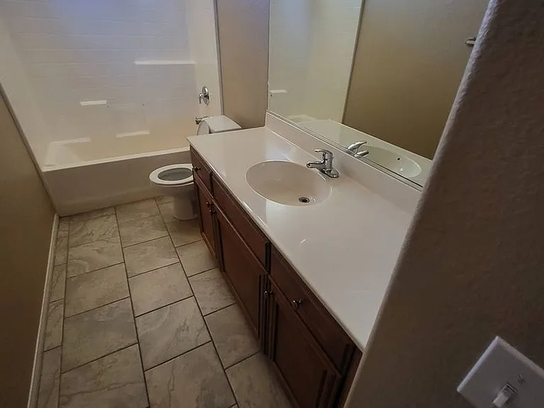 21247 Chardonnay Dr — Photo 5