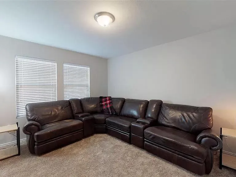 1308 Red River Ln — Photo 15