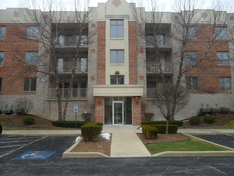 1st image of 7841 W 157th St Unit 205