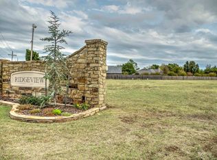 3990 N Ridgeview Dr, Duncan, OK 73533