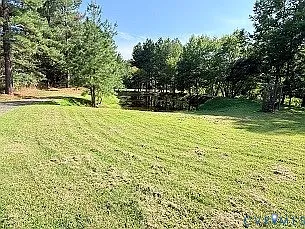 4 bed, 3.0 bath, 2040 sqft, $2,500 — Photo 2