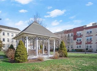 130 Summer St #2A, Stamford, CT