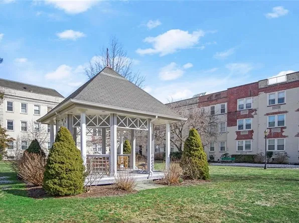 130 Summer Street #2A, Stamford, CT 06901