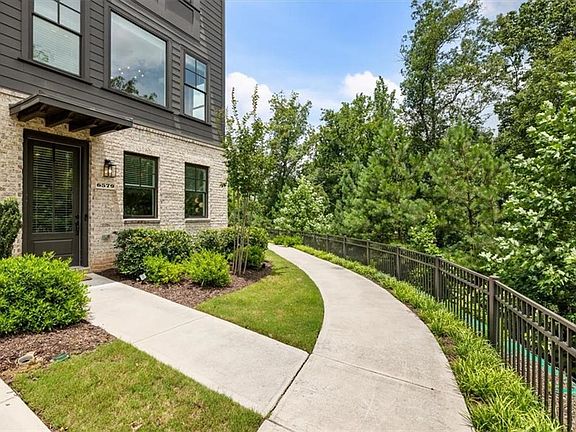 4th image of 6579 Beacon Dr #327