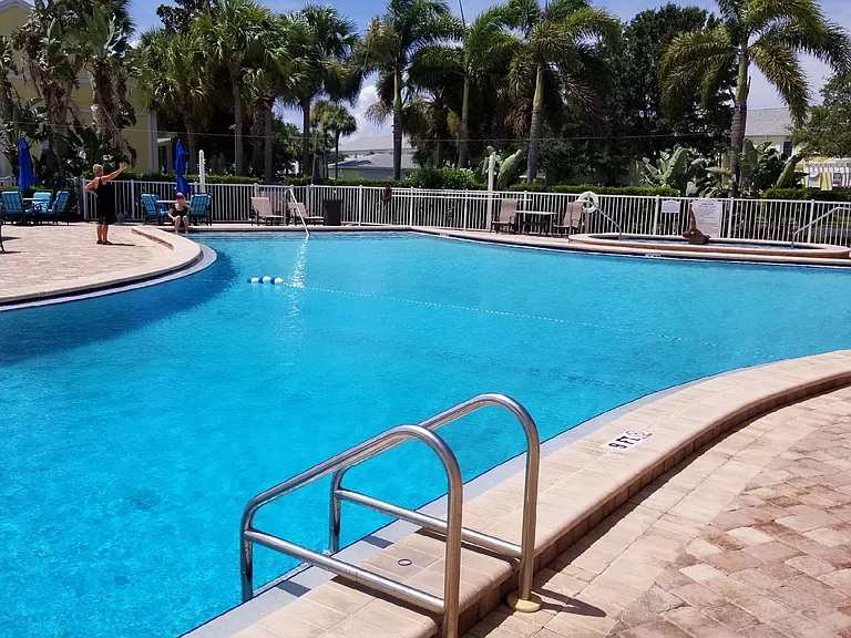 169 Pompano Dr SE #1 — Photo 33