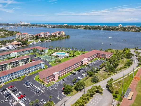 721 S Beach St APT 302A, Daytona Beach, FL 32114