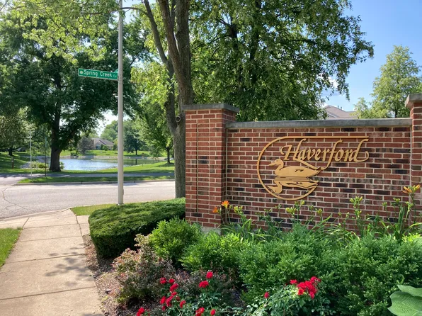 313 Stonefield Ct, Schaumburg, IL 60173