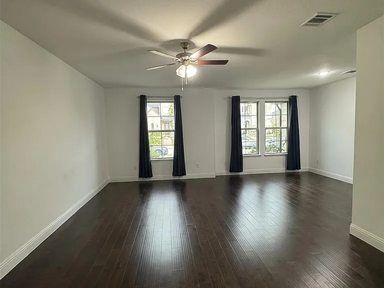 16658 Table Rock Dr — Photo 17