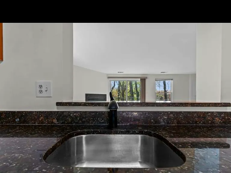 246 Red Jade Dr #13-5 — Photo 4