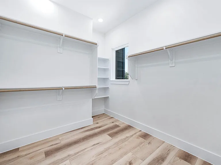 3207 Saint Emanuel St #A — Photo 28